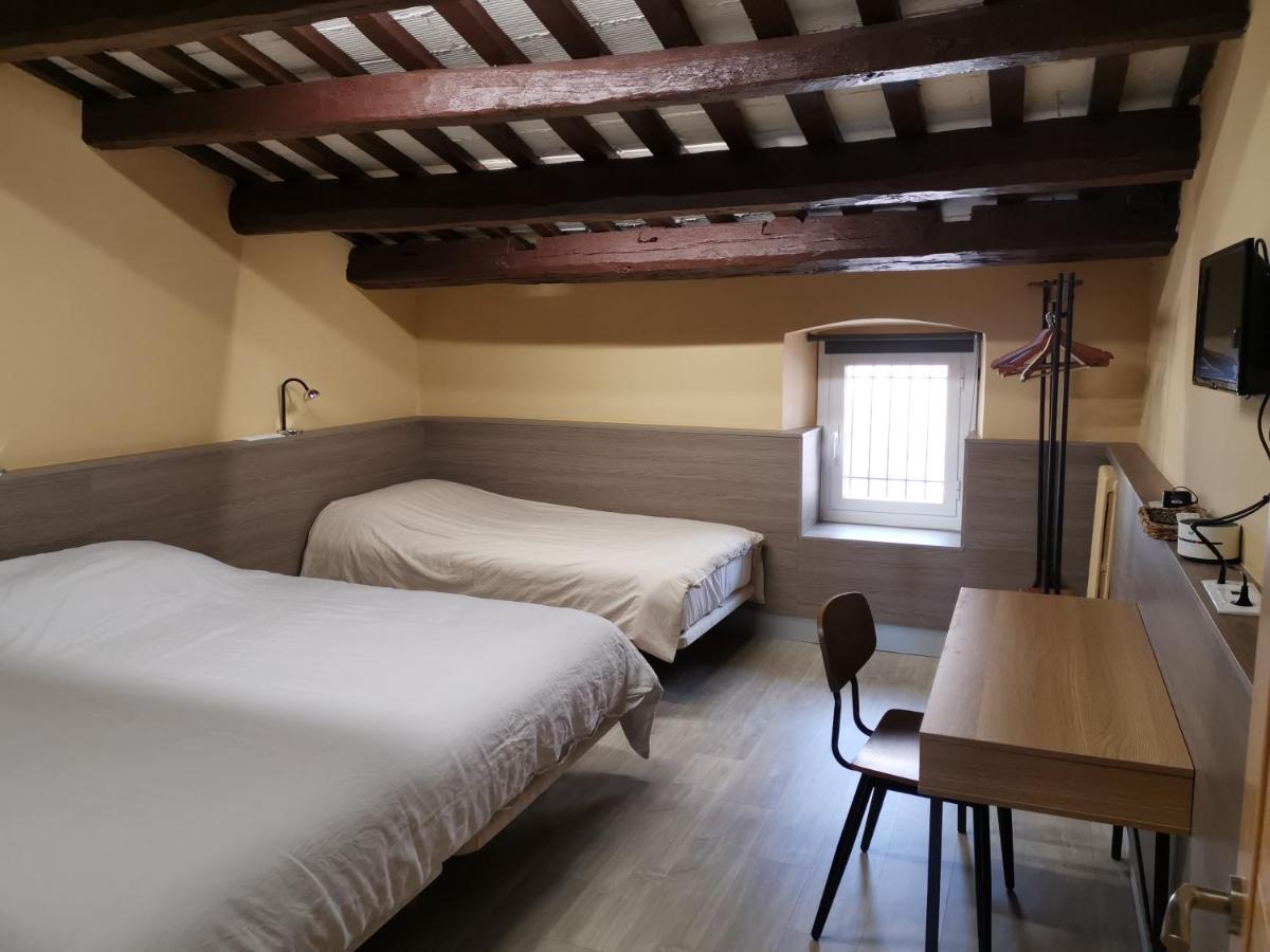 Cal Duran Bed and Breakfast Esparreguera Buitenkant foto
