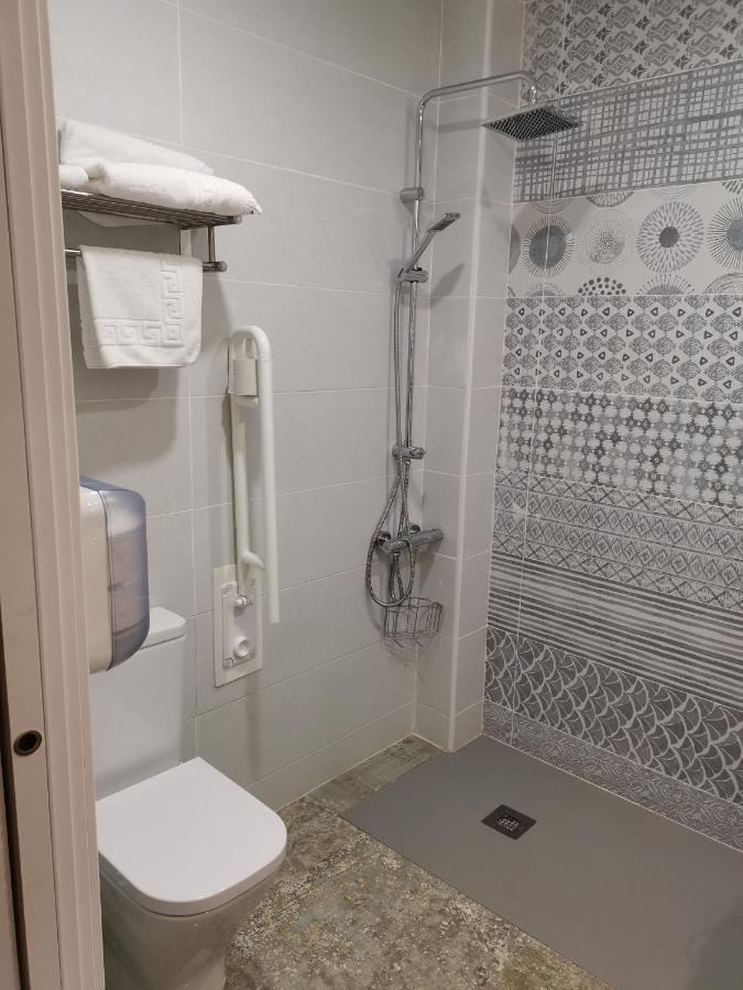 Cal Duran Bed and Breakfast Esparreguera Buitenkant foto